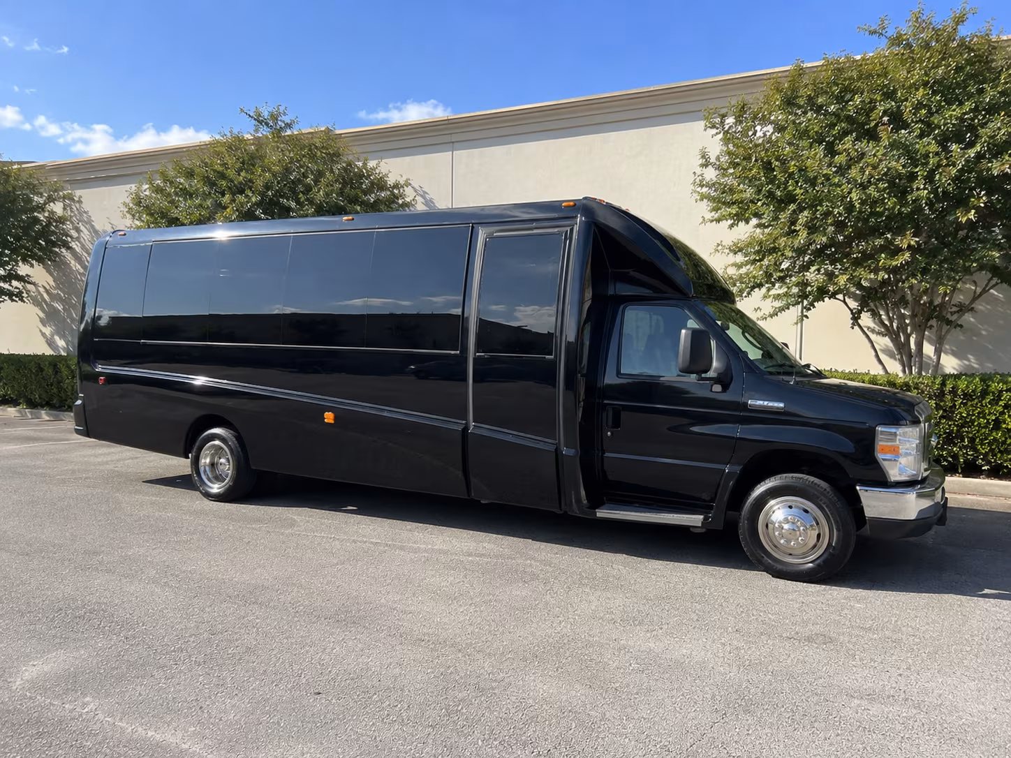 Ontario Sporting Event Transportation party bus exterior