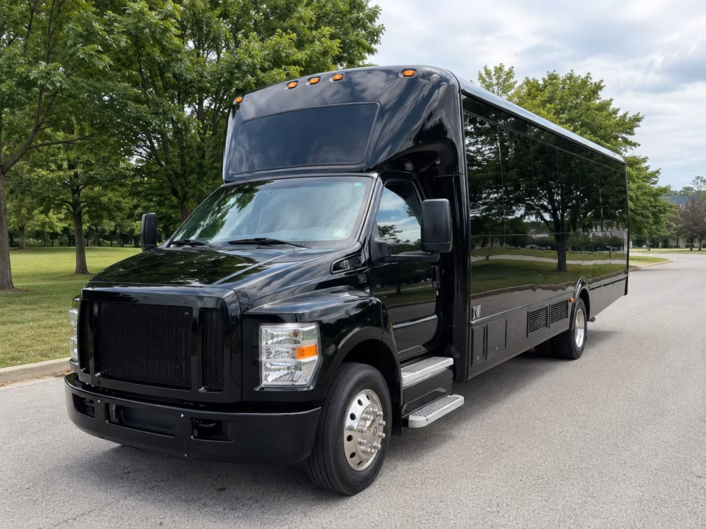 Ontario Wedding Transportation party bus exterior