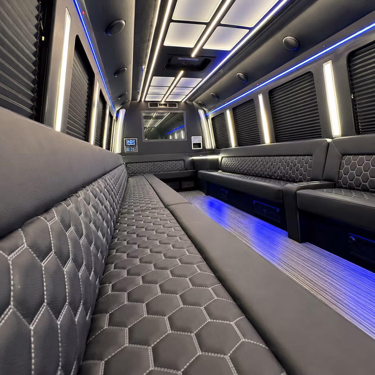 Ontario Winery Tour & Pub Crawl Transportation party bus exterior