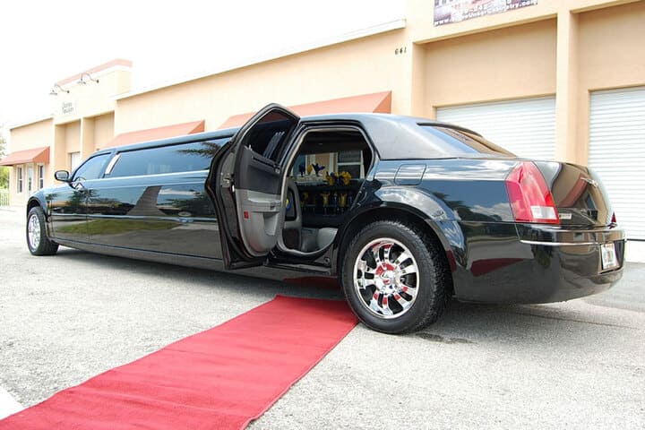 Ontario Chrysler Limos