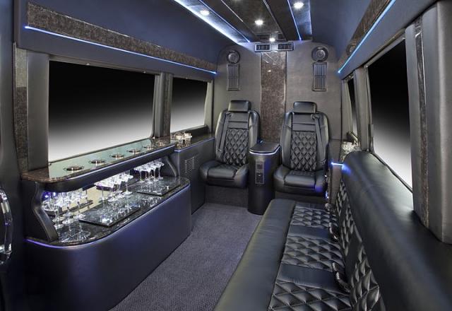 Ontario Limo Style Sprinter Van